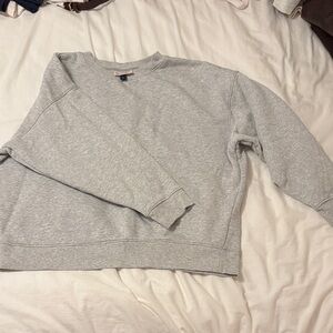 Universal Thread Men's Light Gray Crewneck Sweater